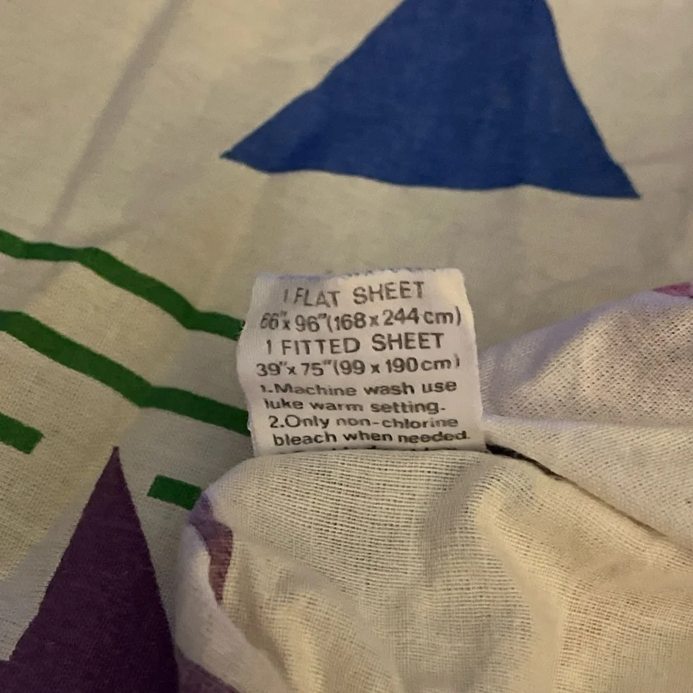 Colors & Shapes Fitted Twin Sheet Vintage Franco Primary Colors